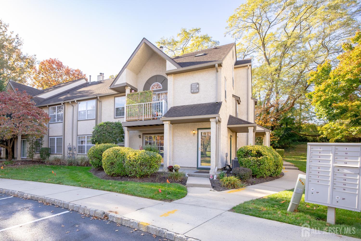 1307 Commons At Kingswood Drive East Brunswick NJ 08816