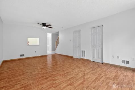 134 Pear Tree Lane Franklin NJ 08823
