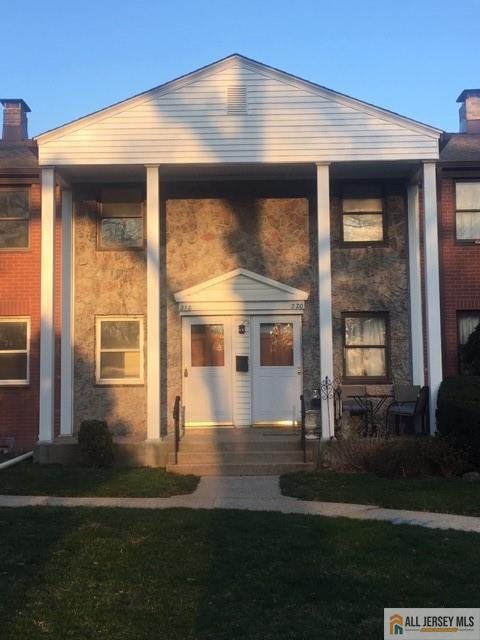 218 Newman Street Metuchen NJ 08840