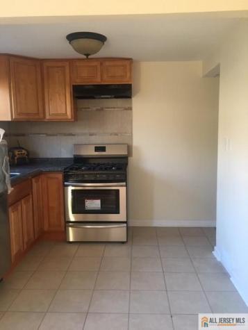 218 Newman Street Metuchen NJ 08840
