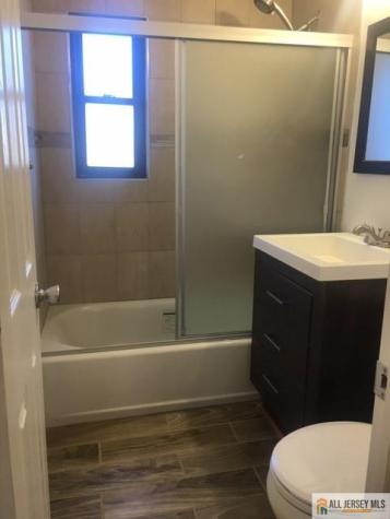 218 Newman Street Metuchen NJ 08840