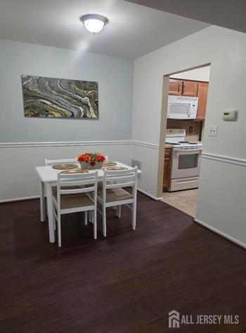 90 Almond Drive Franklin Twsp NJ 08873