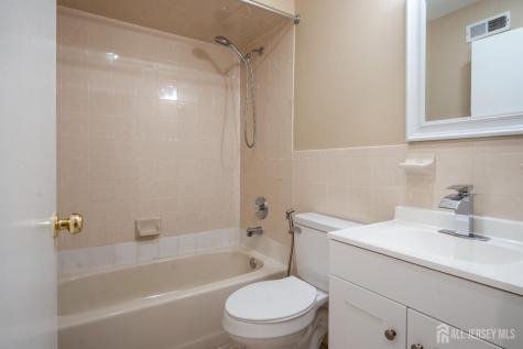 4410 Birchwood Court North Brunswick NJ 08902