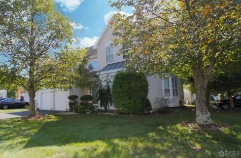 27 Pin Oak Drive North Brunswick NJ 08902