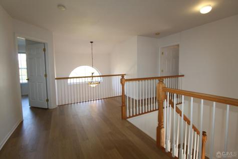27 Pin Oak Drive North Brunswick NJ 08902