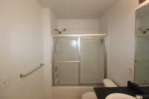 27 Pin Oak Drive North Brunswick NJ 08902