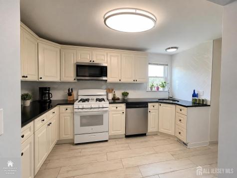 29 New Street Edison NJ 08837