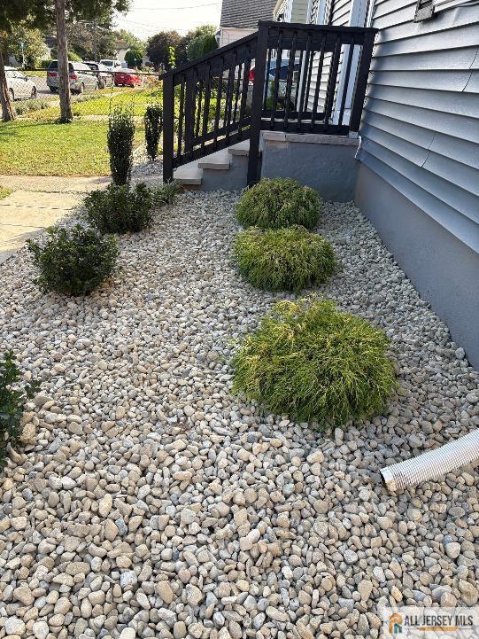 16 Oakwood Place North Brunswick NJ 08902