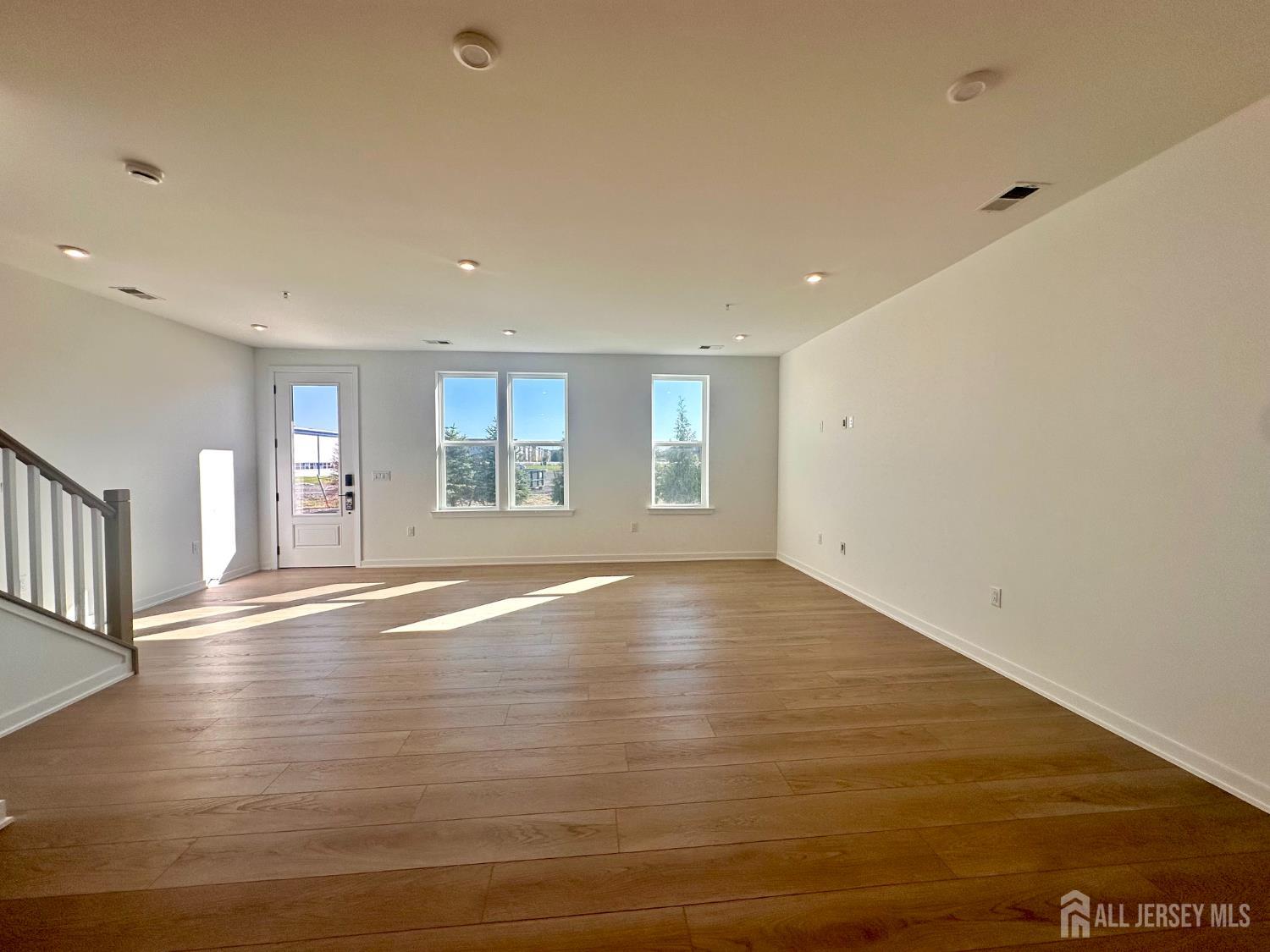 63 Park Avenue North Brunswick NJ 08902