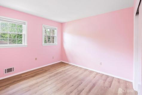 10 Woodruff Road Edison NJ 08820