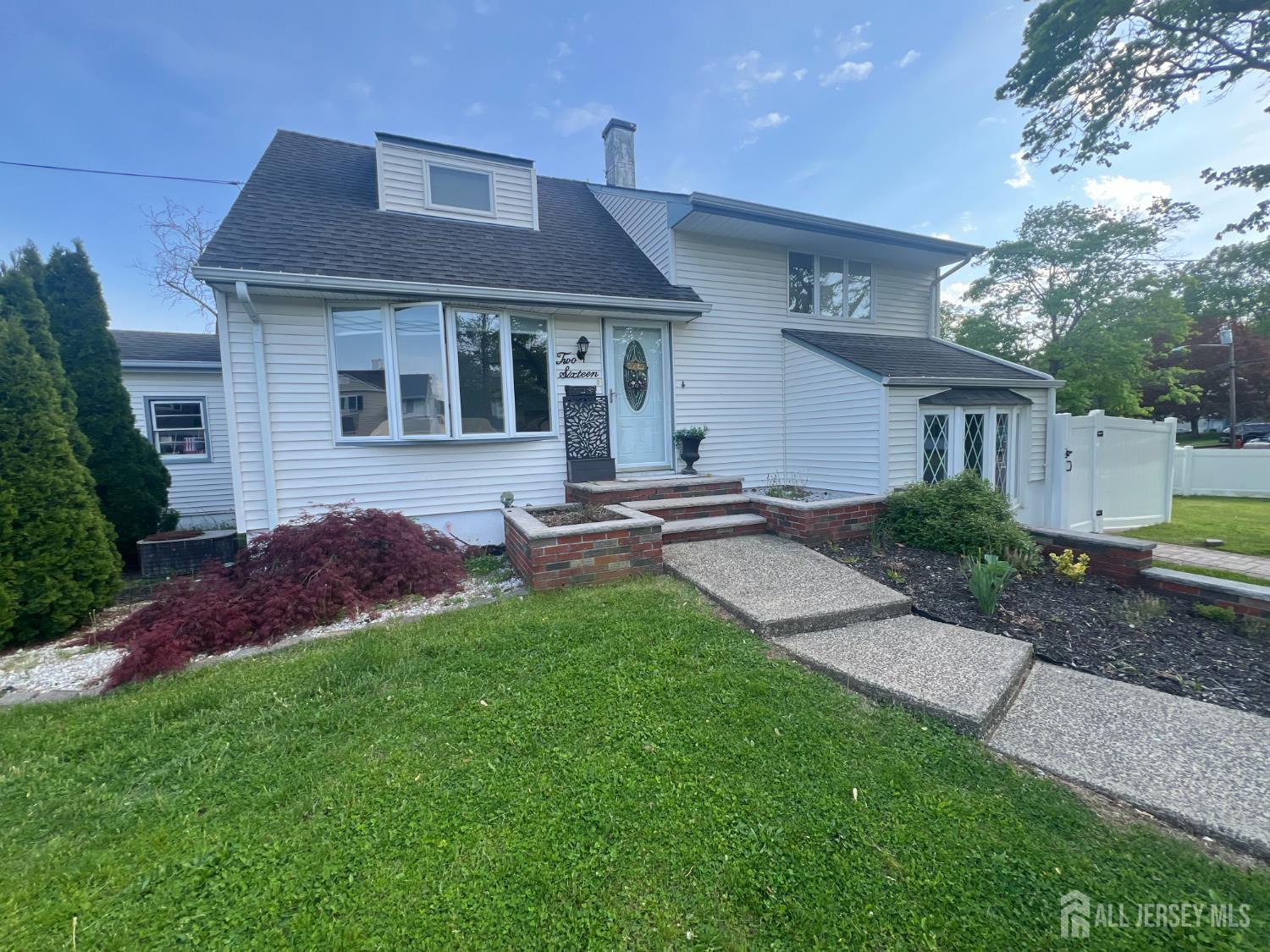 216 N Hill Road Road Colonia NJ 07067