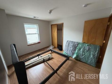 817 Jackson Avenue Linden NJ 07036