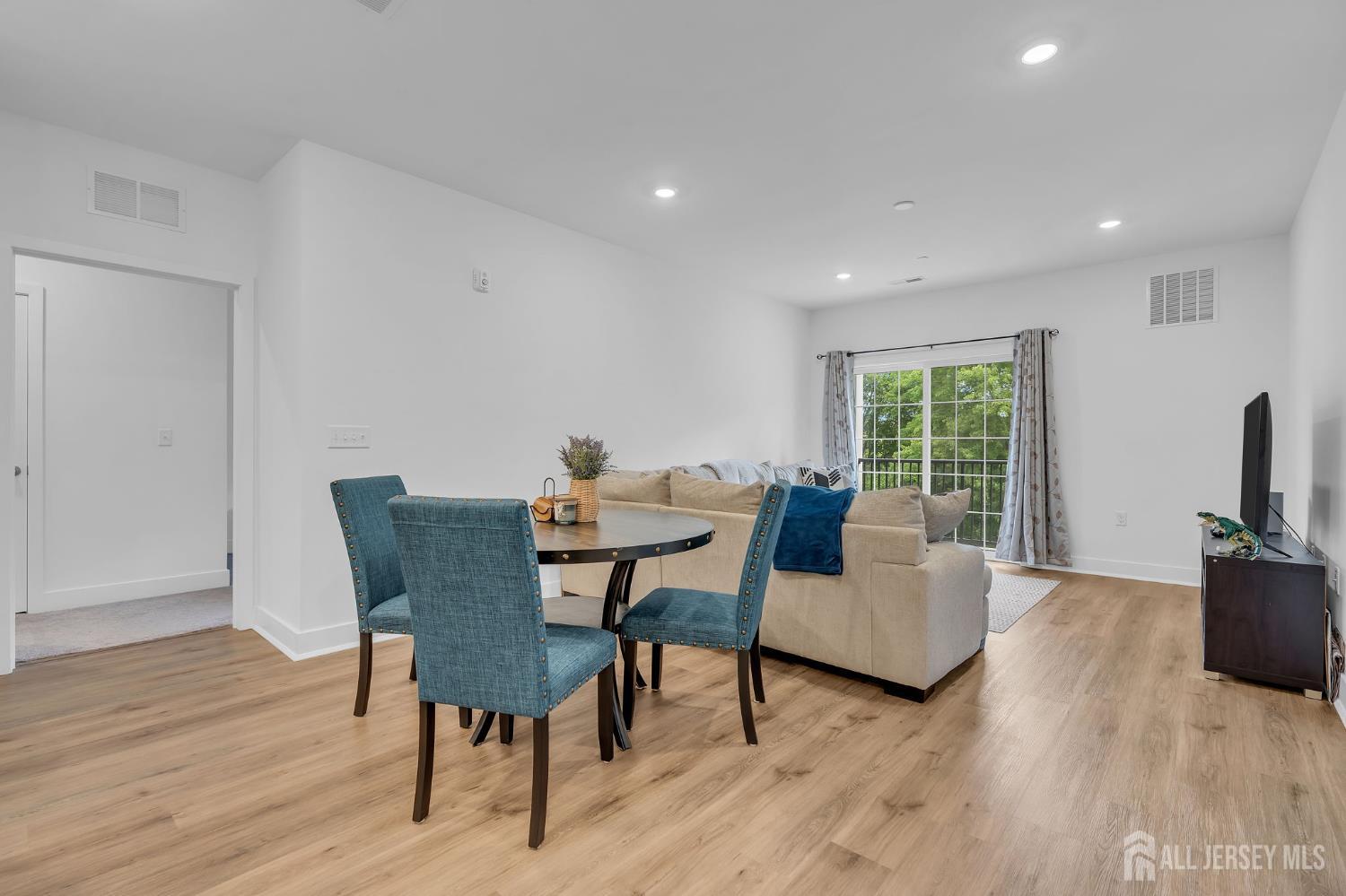 28204 Radford Court Monroe NJ 08831