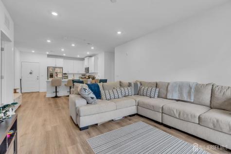 28204 Radford Court Monroe NJ 08831