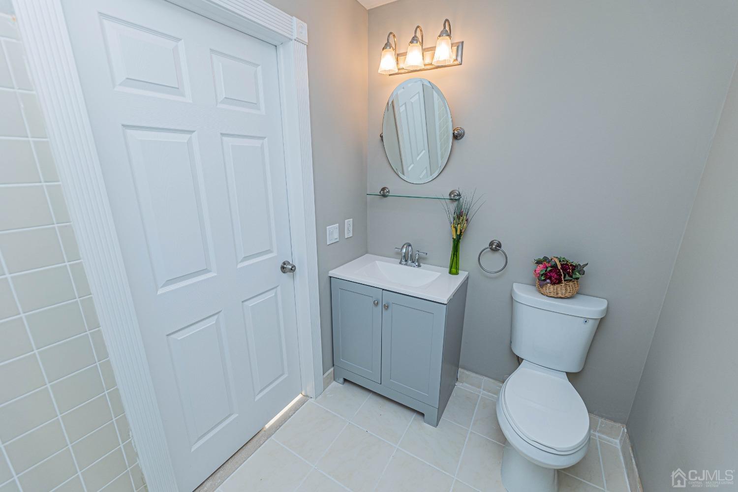 142 Darwin Lane North Brunswick NJ 08902