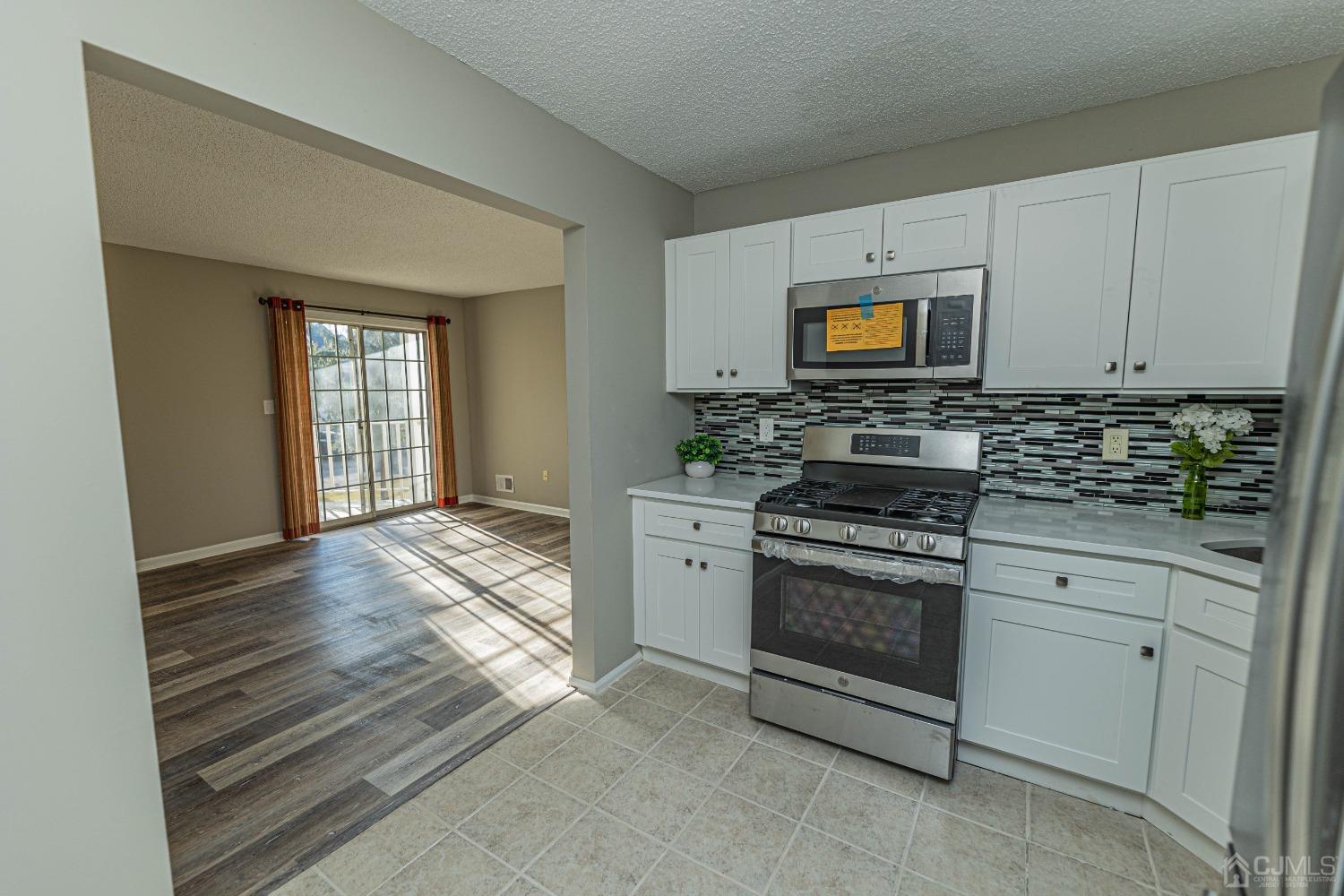 142 Darwin Lane North Brunswick NJ 08902