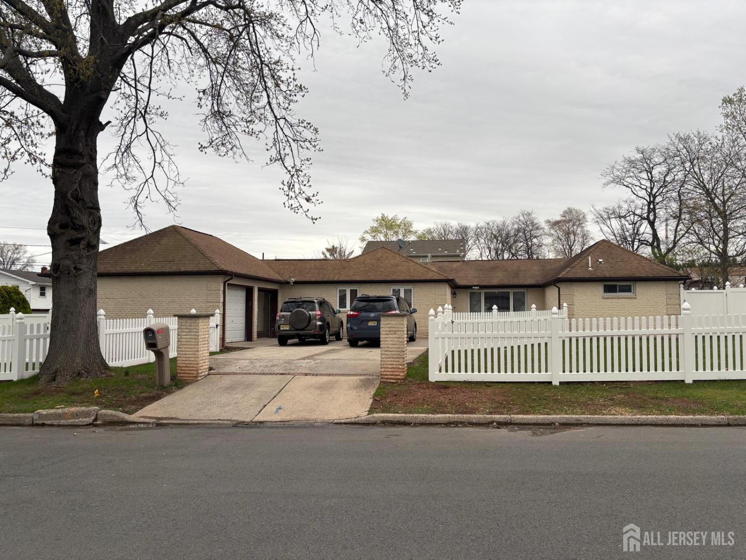 35 Clark Avenue Edison NJ 08817