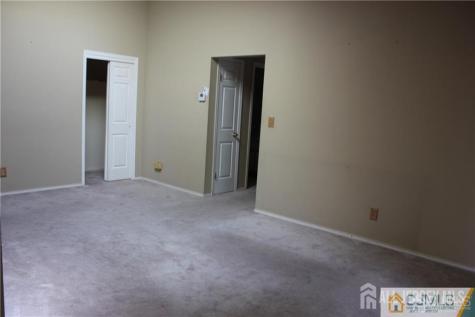 82 Keystone Court Edison NJ 08817