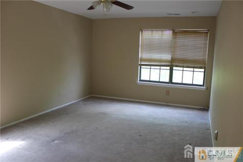 82 Keystone Court Edison NJ 08817
