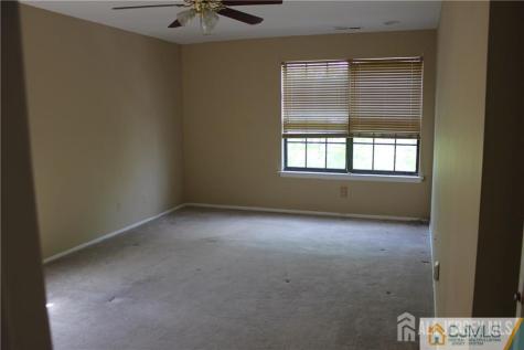 82 Keystone Court Edison NJ 08817