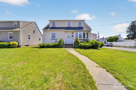 125 E Cherry Street Carteret NJ 07008