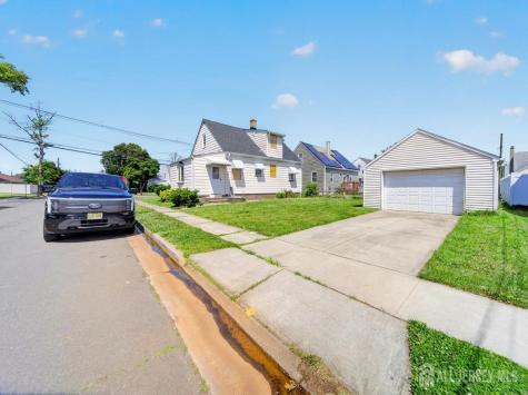125 E Cherry Street Carteret NJ 07008