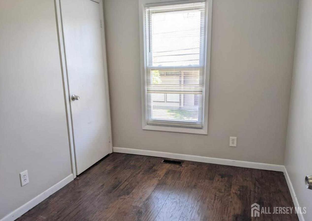 172 Main Street East Brunswick NJ 08816