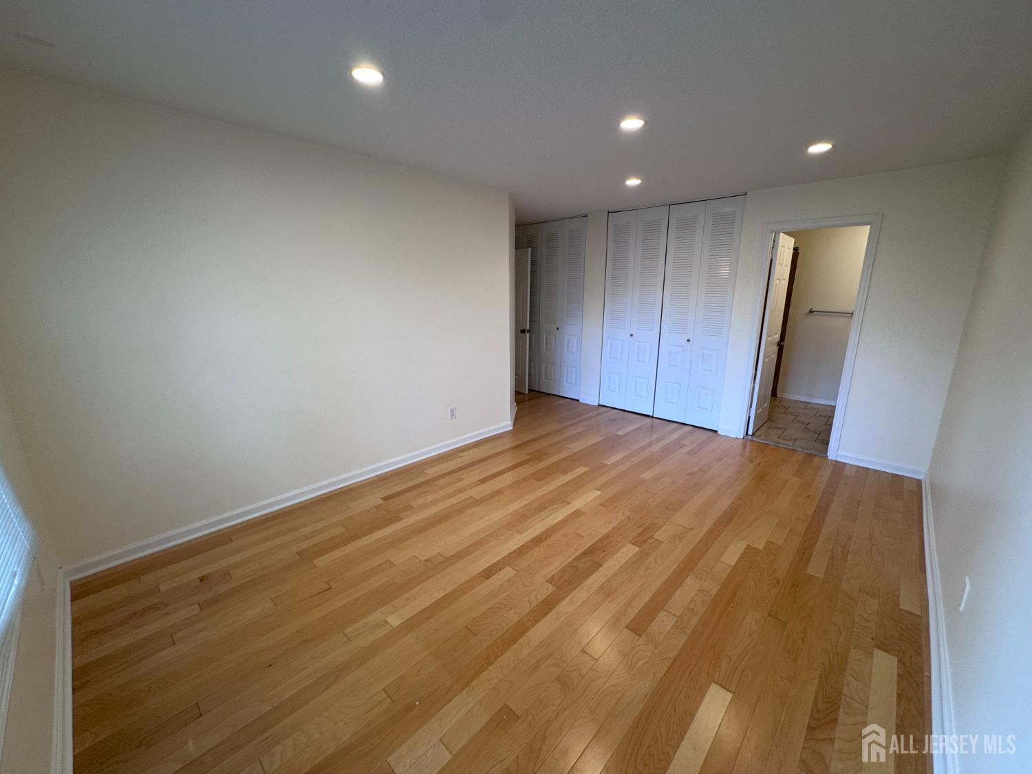 1706 Pebble Place Sayreville NJ 08859