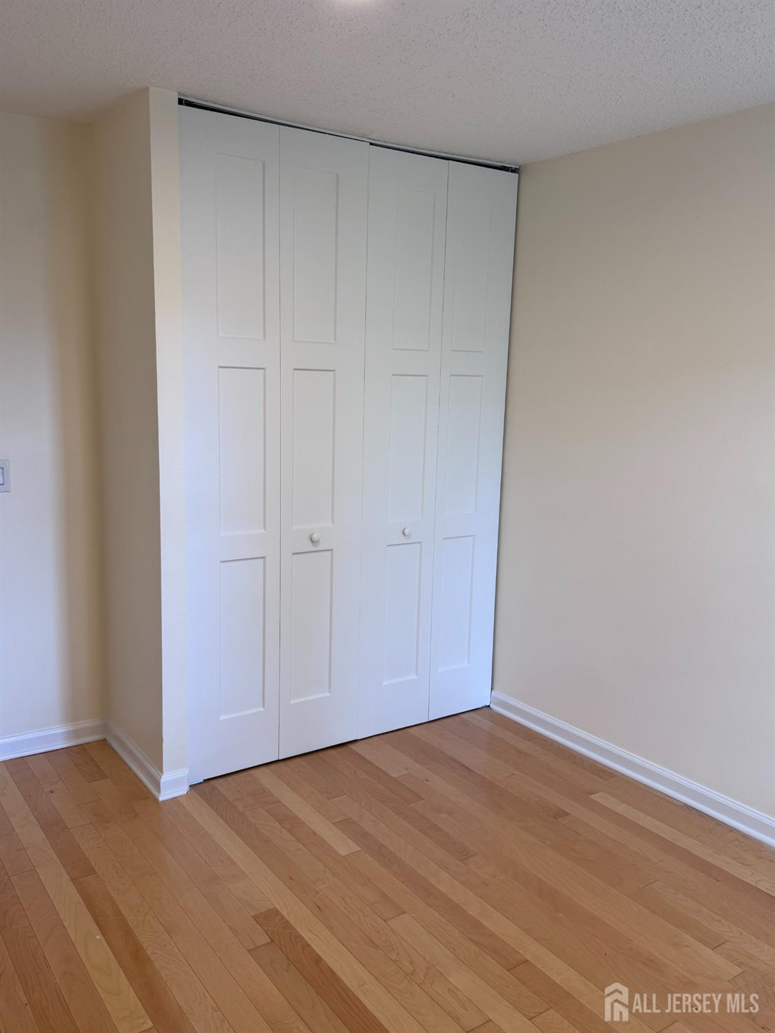 1706 Pebble Place Sayreville NJ 08859