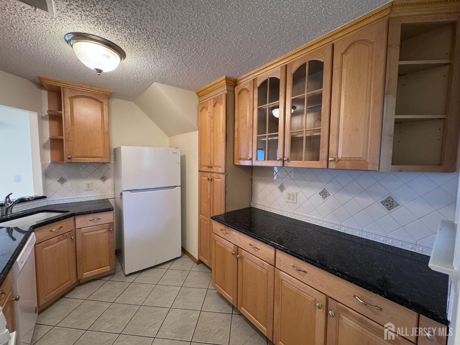 1706 Pebble Place Sayreville NJ 08859