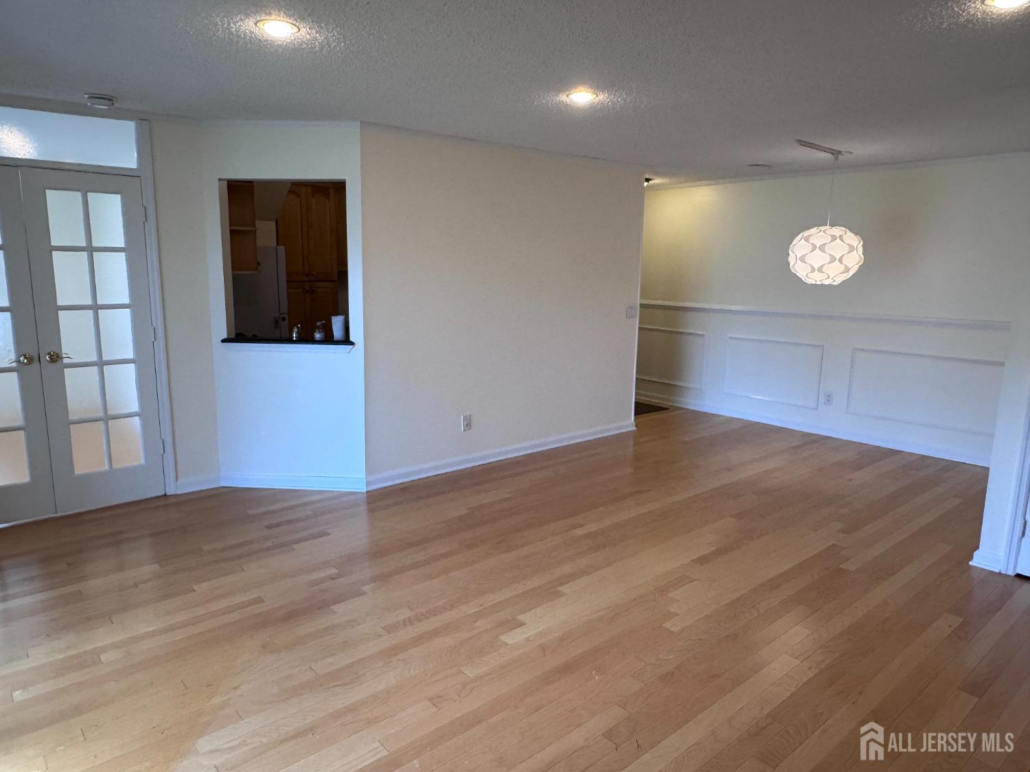 1706 Pebble Place Sayreville NJ 08859