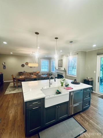 16 Poplar Drive Plainsboro NJ 08512