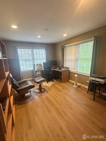 16 Poplar Drive Plainsboro NJ 08512