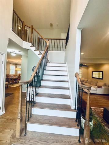 16 Poplar Drive Plainsboro NJ 08512