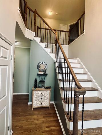 16 Poplar Drive Plainsboro NJ 08512
