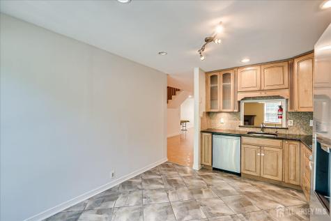 3902 Spring Brook Drive Edison NJ 08820