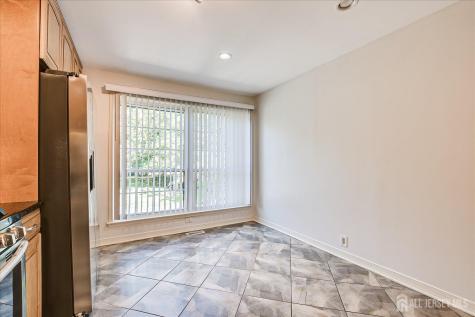 3902 Spring Brook Drive Edison NJ 08820