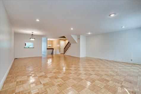 3902 Spring Brook Drive Edison NJ 08820