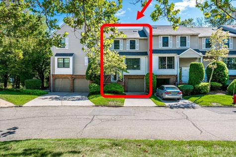 3902 Spring Brook Drive Edison NJ 08820