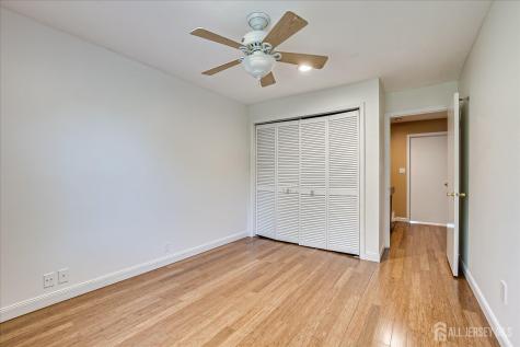 3902 Spring Brook Drive Edison NJ 08820
