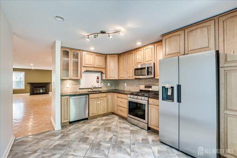 3902 Spring Brook Drive Edison NJ 08820