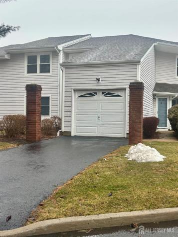 1 Upperbrook Court Parlin NJ 08859