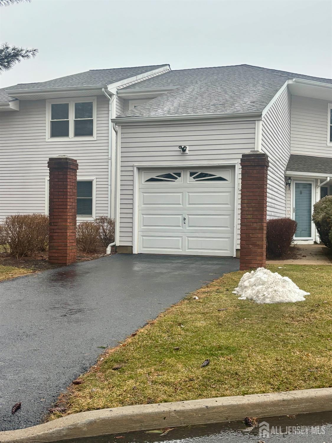 1 Upperbrook Court Parlin NJ 08859
