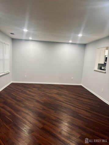 1 Upperbrook Court Parlin NJ 08859