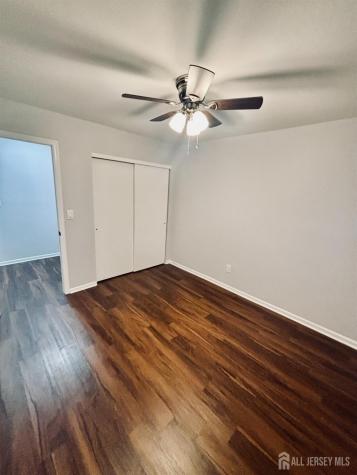 1 Upperbrook Court Parlin NJ 08859