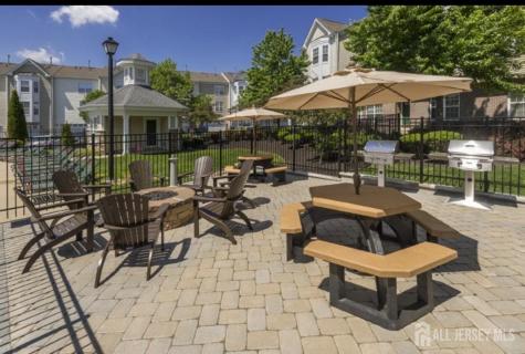 1 Upperbrook Court Parlin NJ 08859