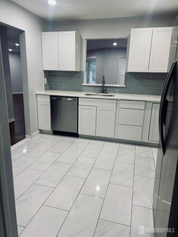 1 Upperbrook Court Parlin NJ 08859