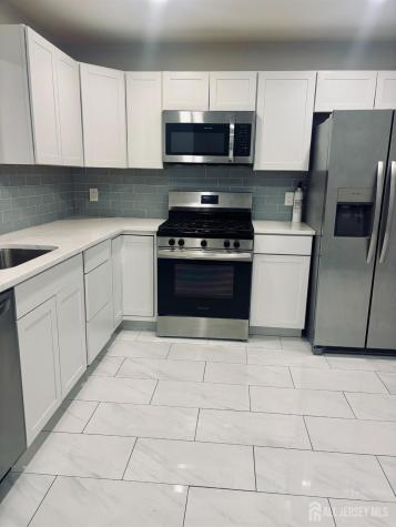 1 Upperbrook Court Parlin NJ 08859