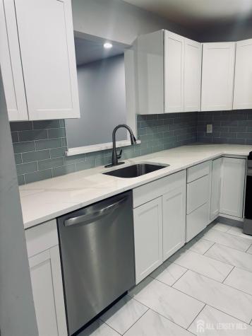 1 Upperbrook Court Parlin NJ 08859