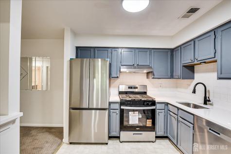 936 Waterford Drive Edison NJ 08817